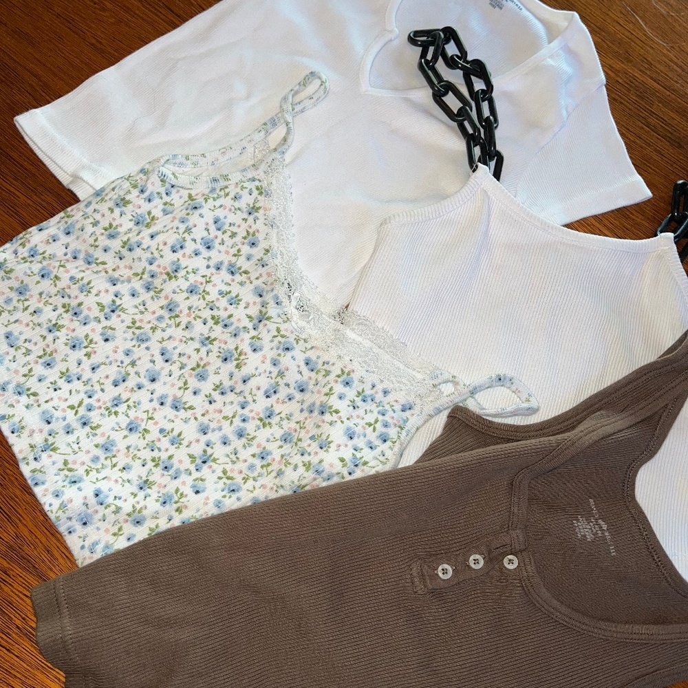 Brandy Melville summer set